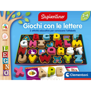 Giochi con le lettere in legno